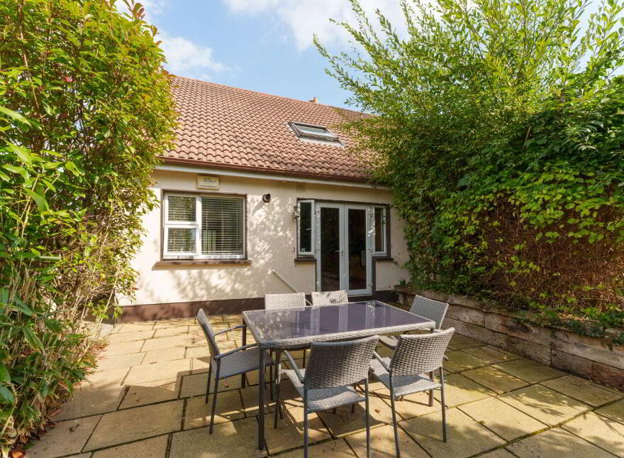 4 Grange Manor Road, Rathfarnham, Rathfarnham, D16DX98