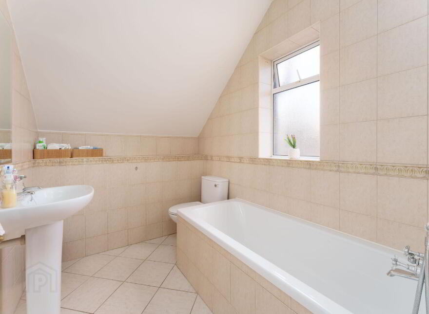 4 Grange Manor Road, Rathfarnham, Rathfarnham, D16DX98