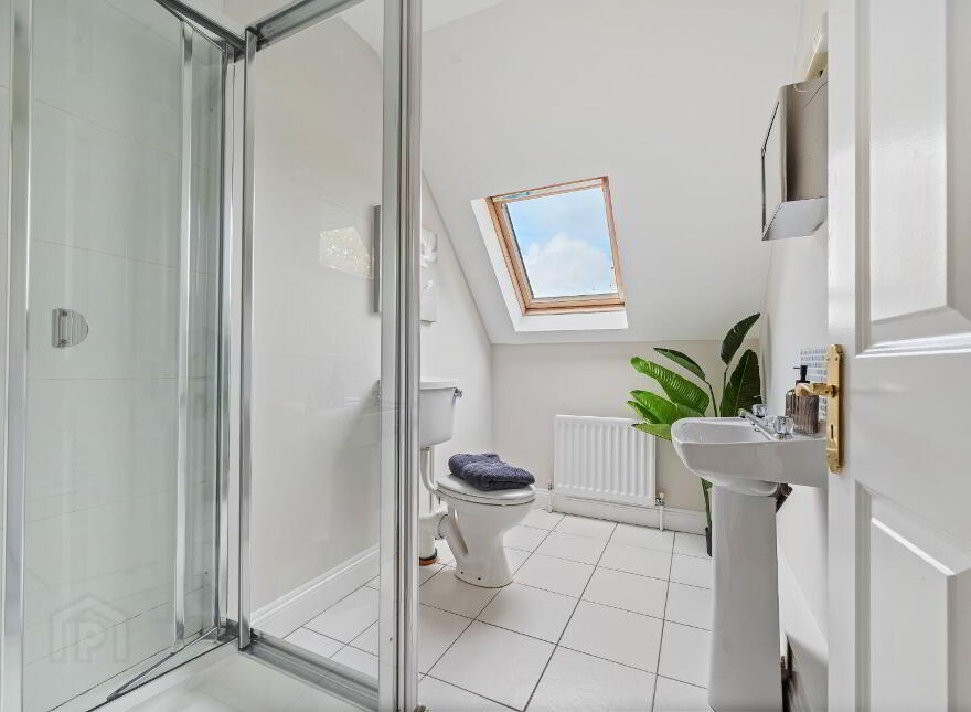 8 Ashton Lodge, Boreenmanna Road, Ballintemple, T12N735