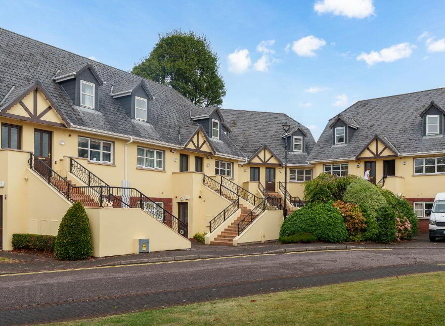 8 Ashton Lodge, Boreenmanna Road, Ballintemple, T12N735