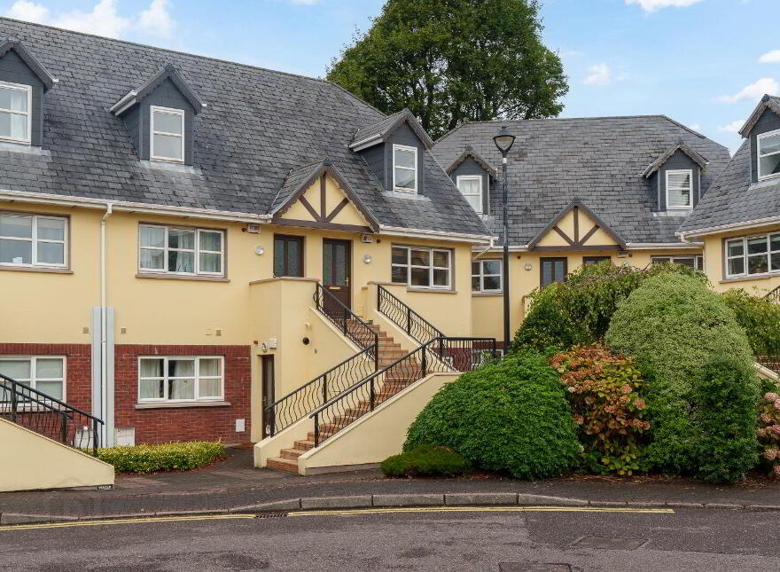 8 Ashton Lodge, Boreenmanna Road, Ballintemple, T12N735