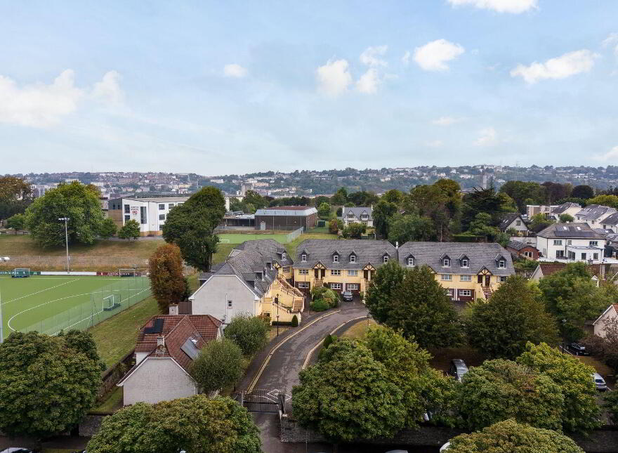 8 Ashton Lodge, Boreenmanna Road, Ballintemple, T12N735
