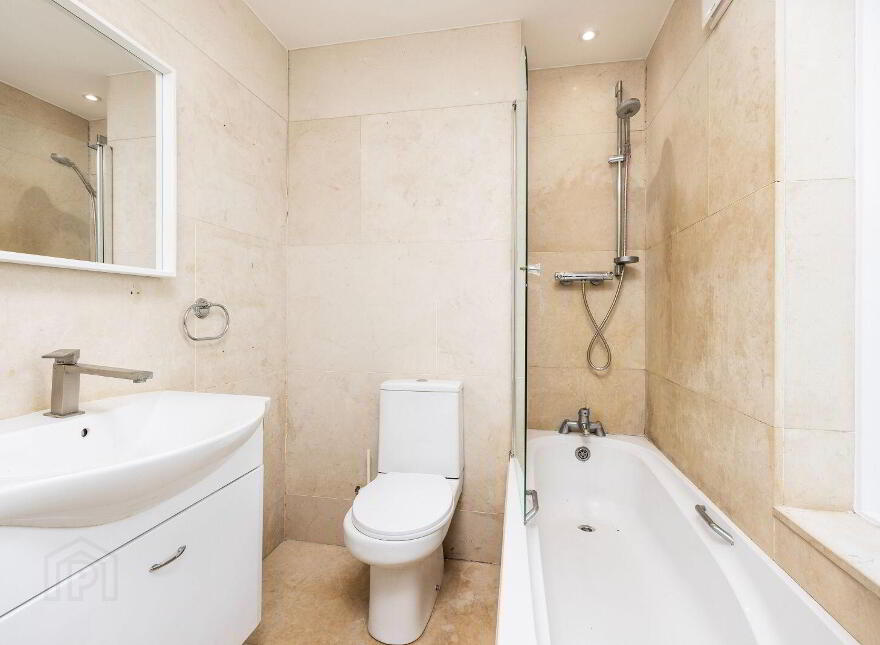11 Saint Alphonsus' Avenue, Drumcondra, D09H920