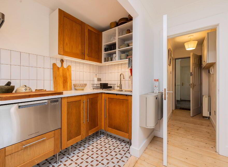 Apartment 9 Botanic Square, Glasnevin, Glasnevin, D09NY80
