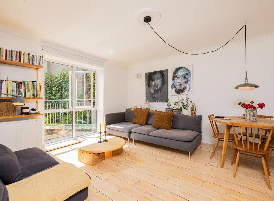 Apartment 9 Botanic Square, Glasnevin, Glasnevin, D09NY80