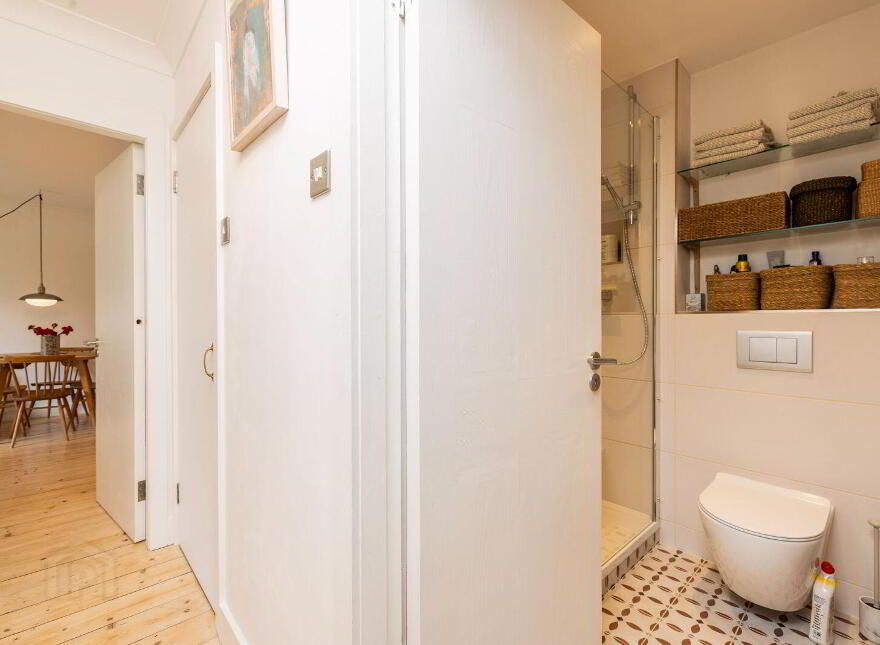 Apartment 9 Botanic Square, Glasnevin, Glasnevin, D09NY80