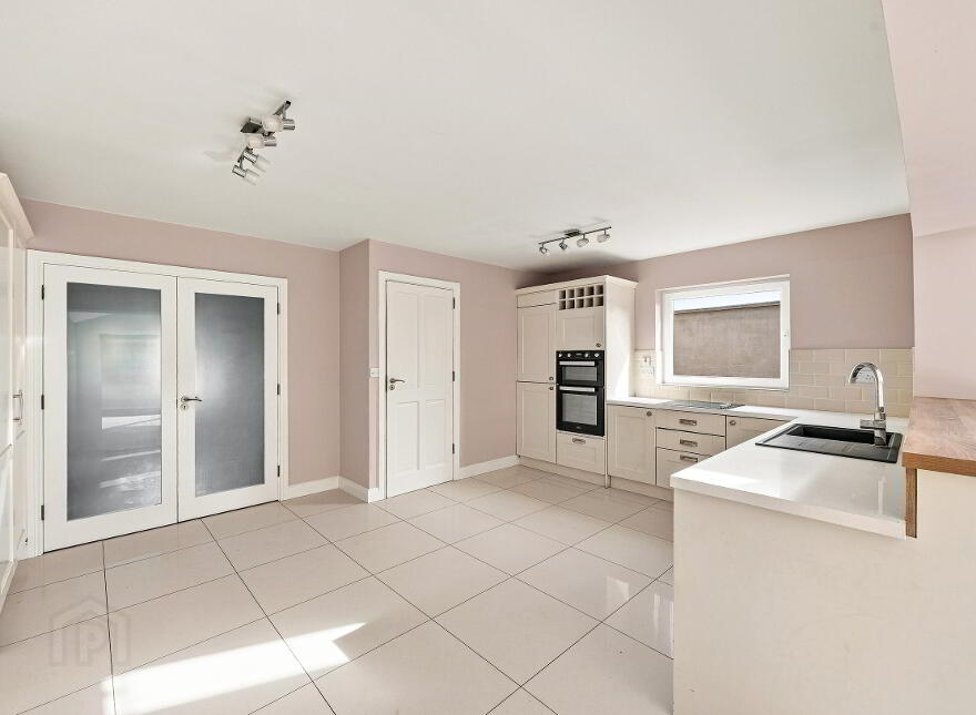 11 Cluain Riada, Browneshill Road, Carlow Town, R93E860