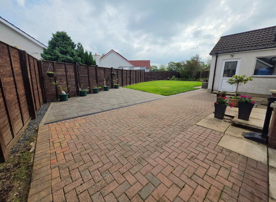 41 Millgrange, Ballymoney, BT53 7QB