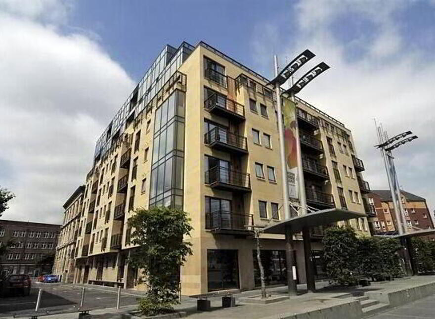 17 Custom House Square, Custom House Reside, Belfast, BT1 3ES photo