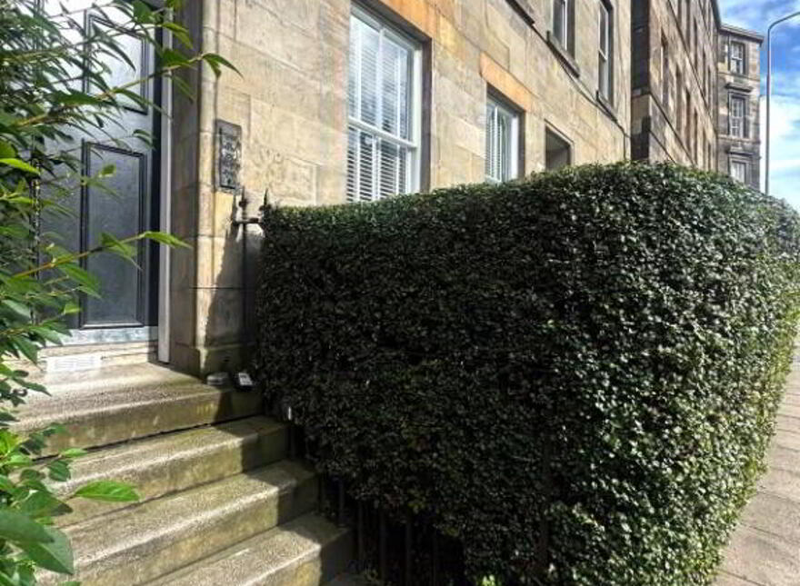 114 Lauriston Place, Tollcross, Edinburgh, EH3 9HX