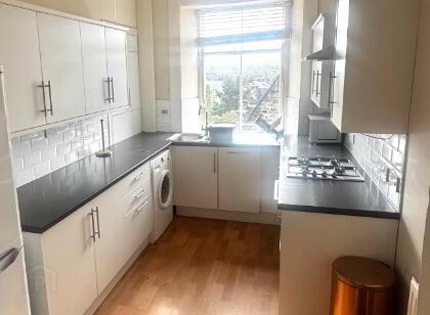 114 Lauriston Place, Tollcross, Edinburgh, EH3 9HX