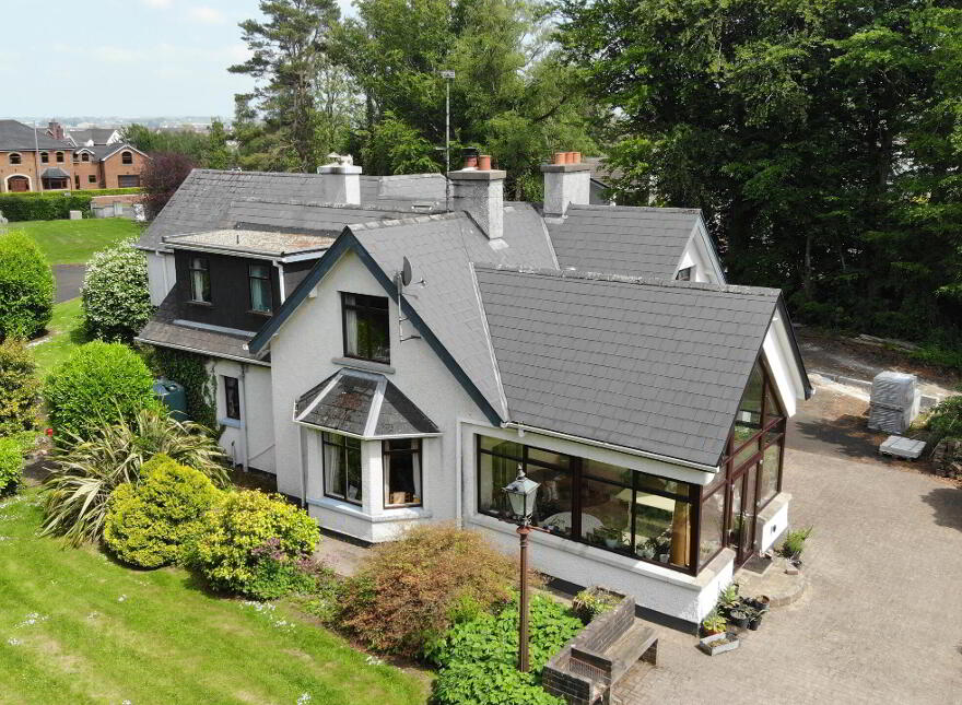 147 Mountsandel Road, Coleraine, BT52 1TA