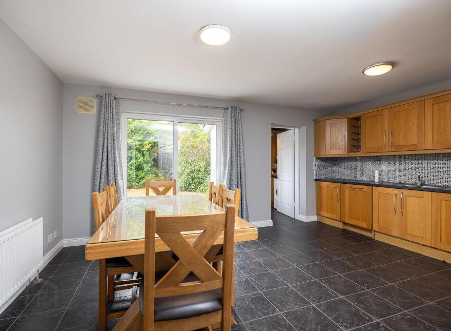 93 Friars Green, Tullow Road, Carlow Town, R93Y6F4