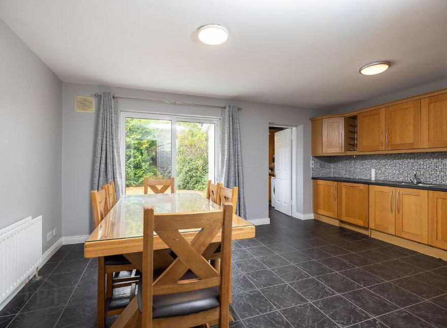 93 Friars Green, Tullow Road, Carlow Town, R93Y6F4