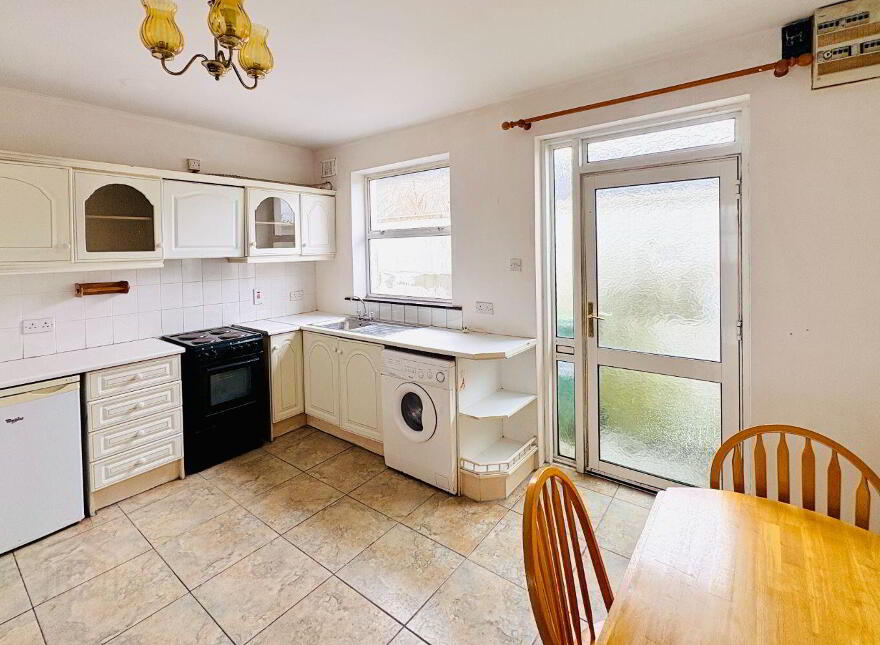 Saint Martins, 3 Lower Basin View, Tralee, V92EY0F