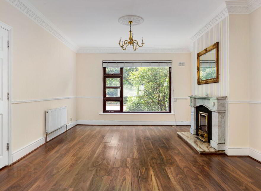 24 The Elms, Stillorgan Road, Donnybrook, Donnybrook, D04H6Y7