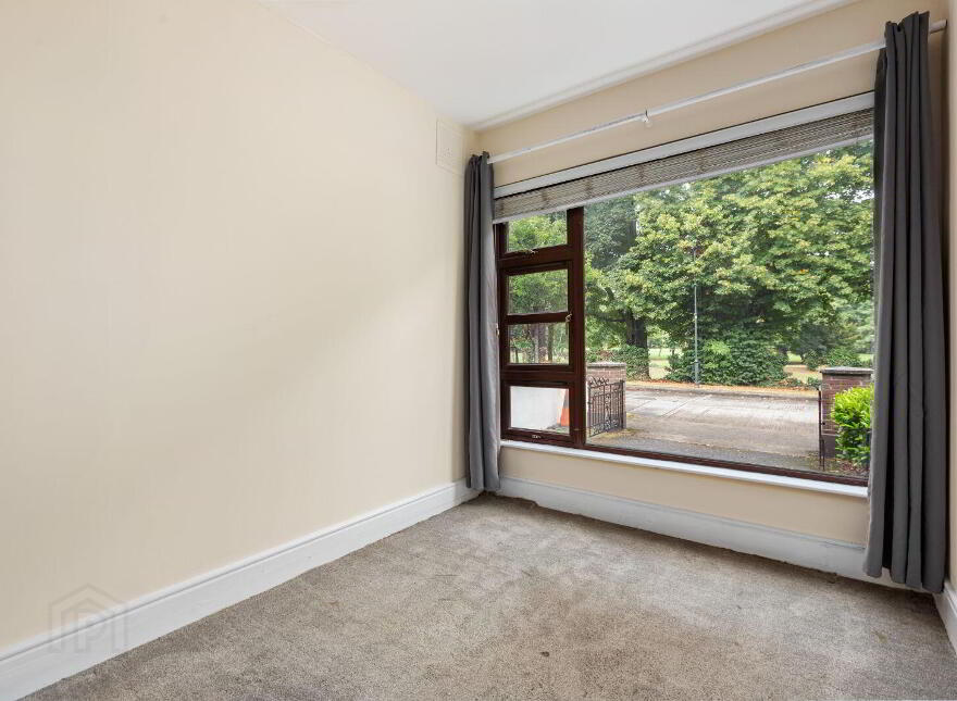 24 The Elms, Stillorgan Road, Donnybrook, Donnybrook, D04H6Y7