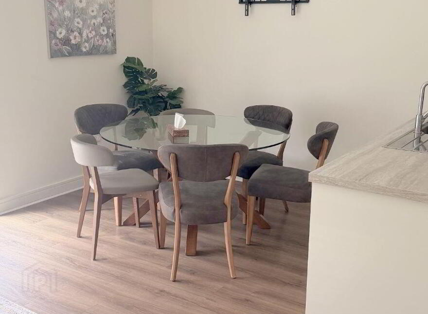 Churchfield Park, Ashbourne, A84A592