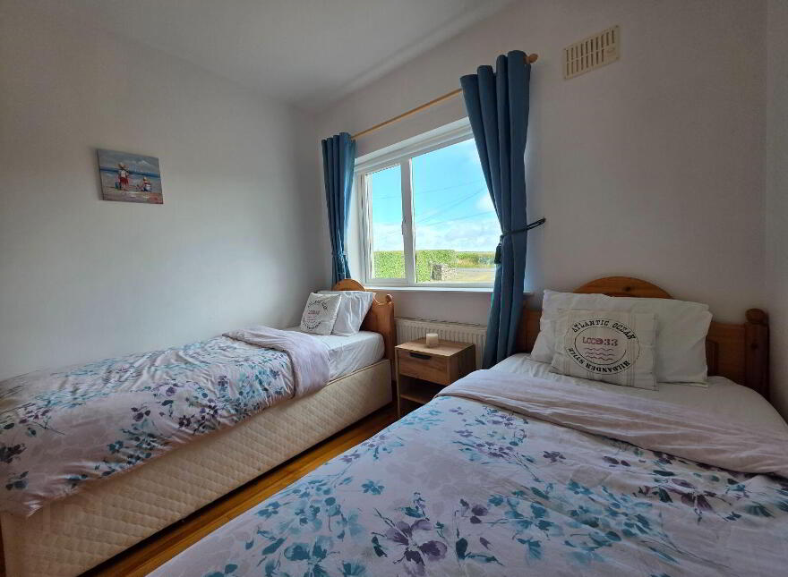 Nolans Hill, Fenit, V92YN88