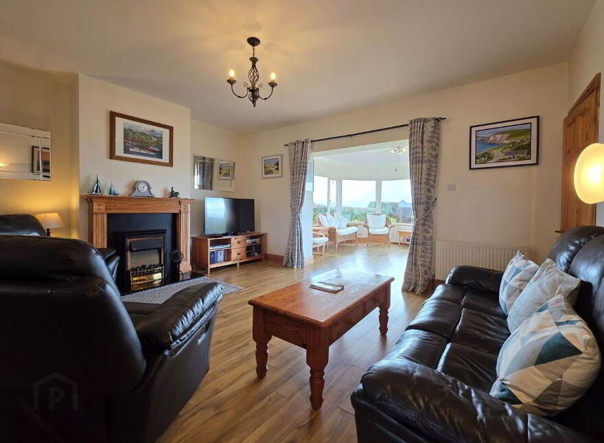 Nolans Hill, Fenit, V92YN88