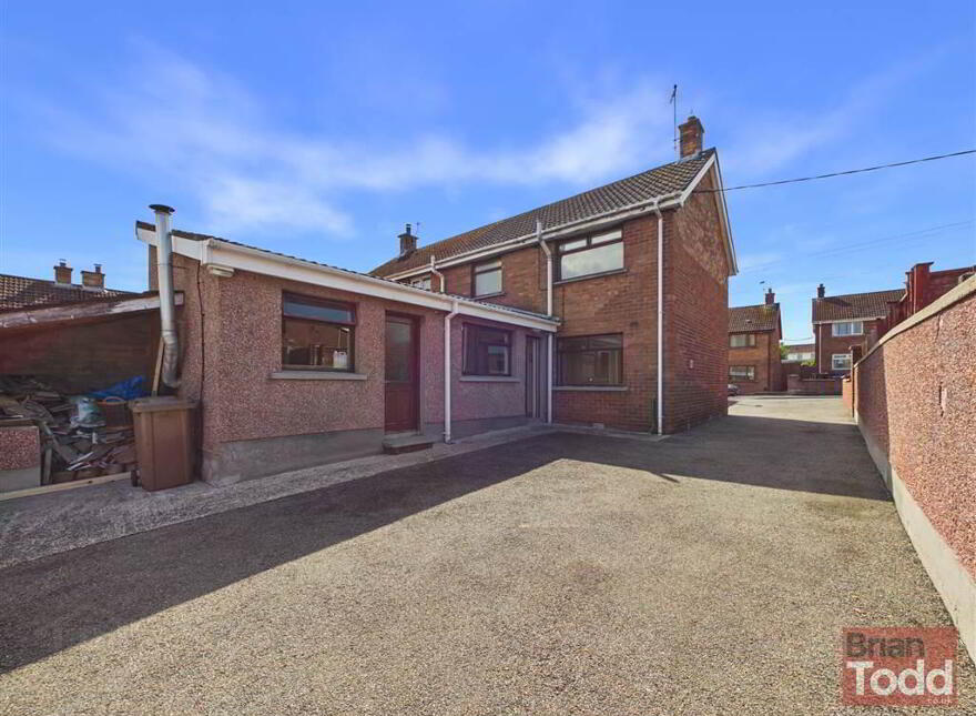 Drumahoe Gardens, Millbrook, Larne, BT40 2SJ