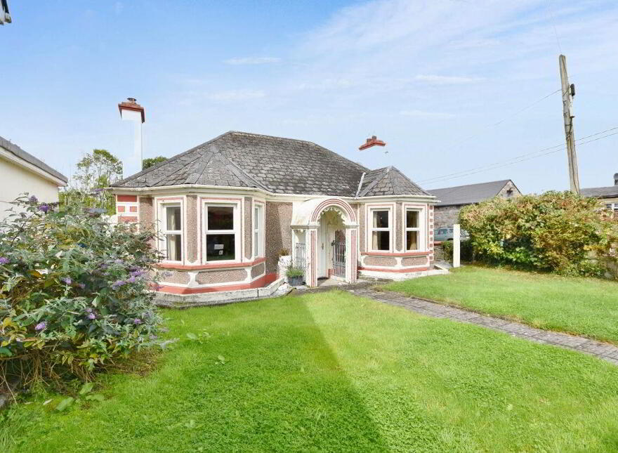 Chapel Street, Tarbert, V31TX23