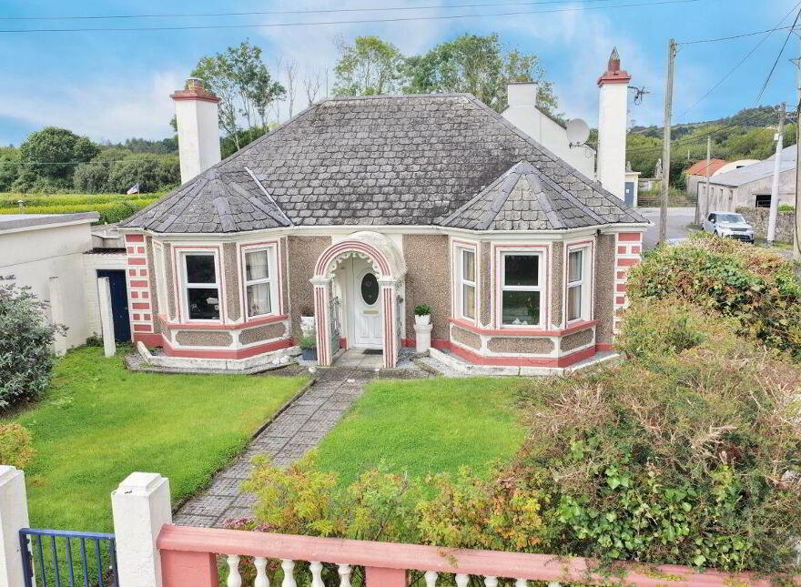 Chapel Street, Tarbert, V31TX23