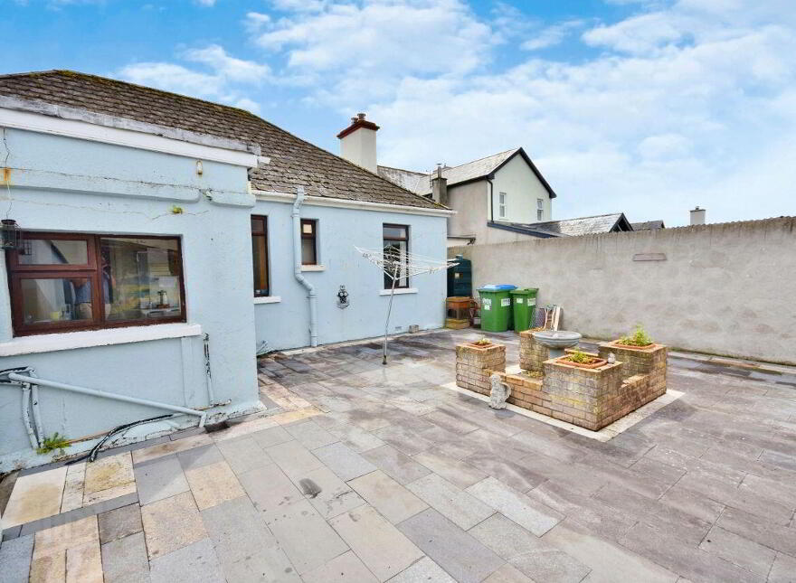 Chapel Street, Tarbert, V31TX23