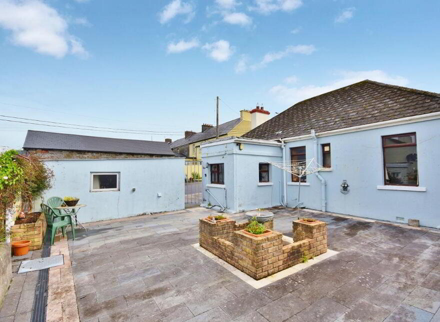 Chapel Street, Tarbert, V31TX23