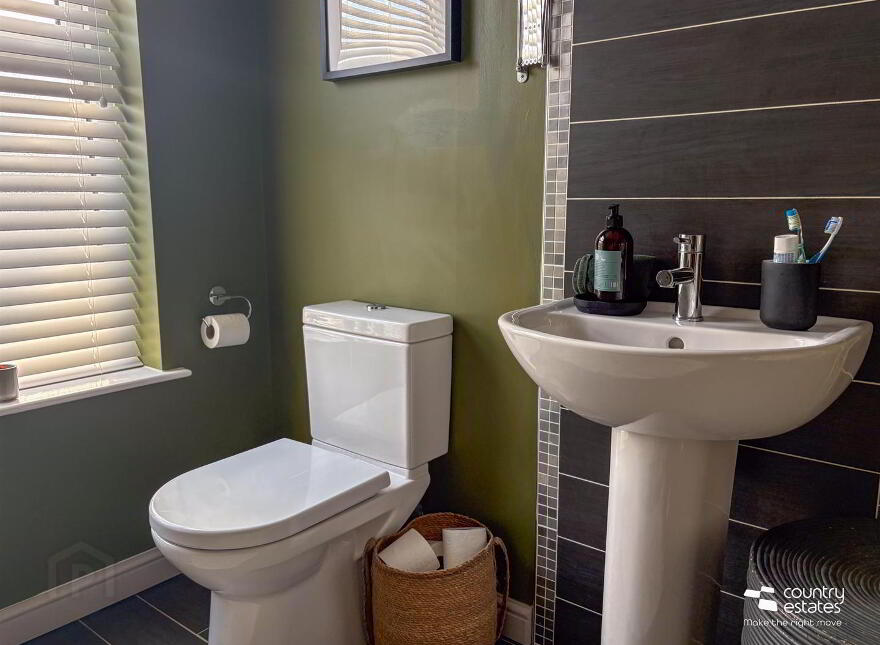 8 Readers Park, Ballyclare, BT39 9GP