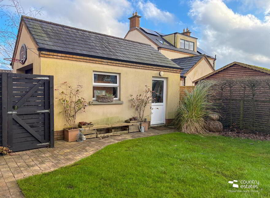 8 Readers Park, Ballyclare, BT39 9GP