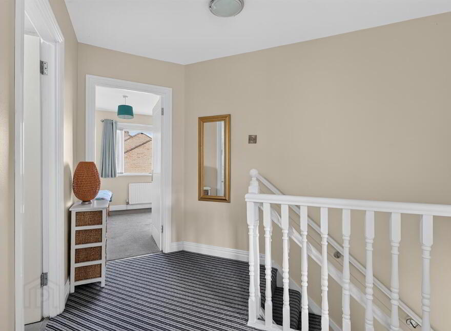 11 Upper Malone Close, Belfast, BT9 6LZ
