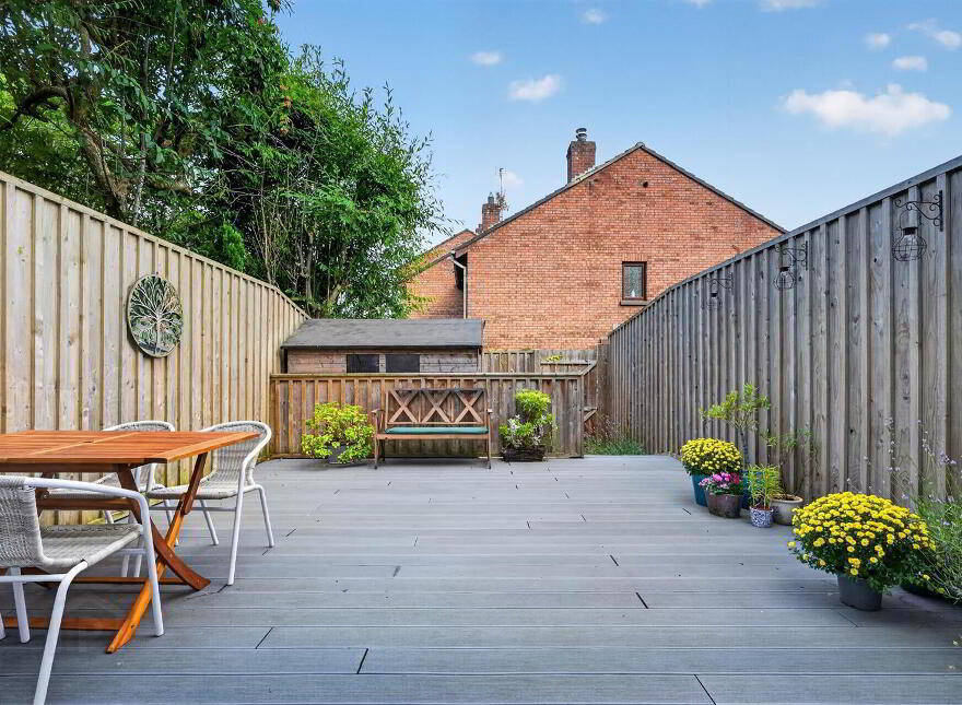 11 Upper Malone Close, Belfast, BT9 6LZ