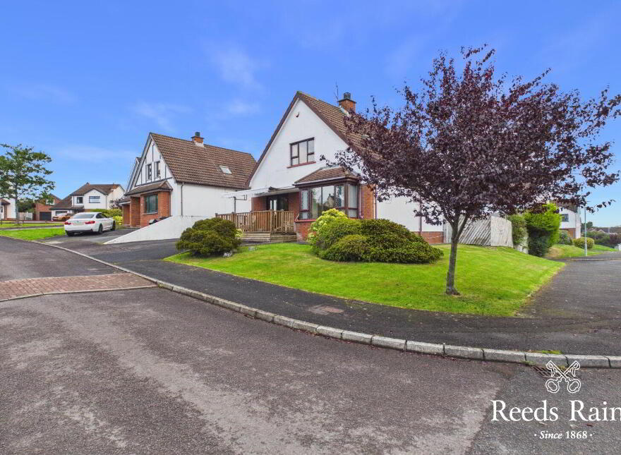 147 Broadlands, Carrickfergus, BT38 7BA