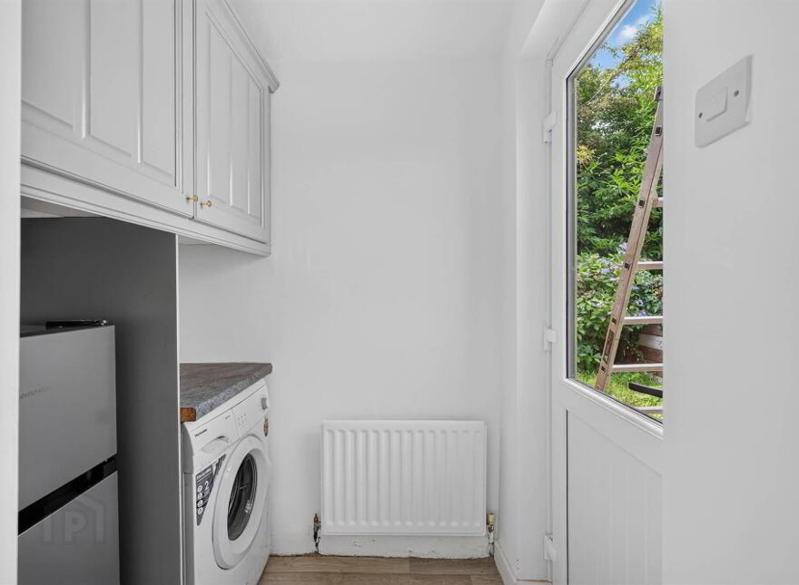 7 Mount Prospect Park, Belfast, BT9 7BG