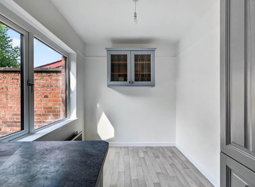 7 Mount Prospect Park, Belfast, BT9 7BG