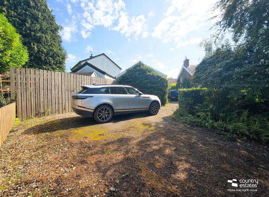 4 St. Patricks Gardens, Templepatrick, Ballyclare, BT39 0AD