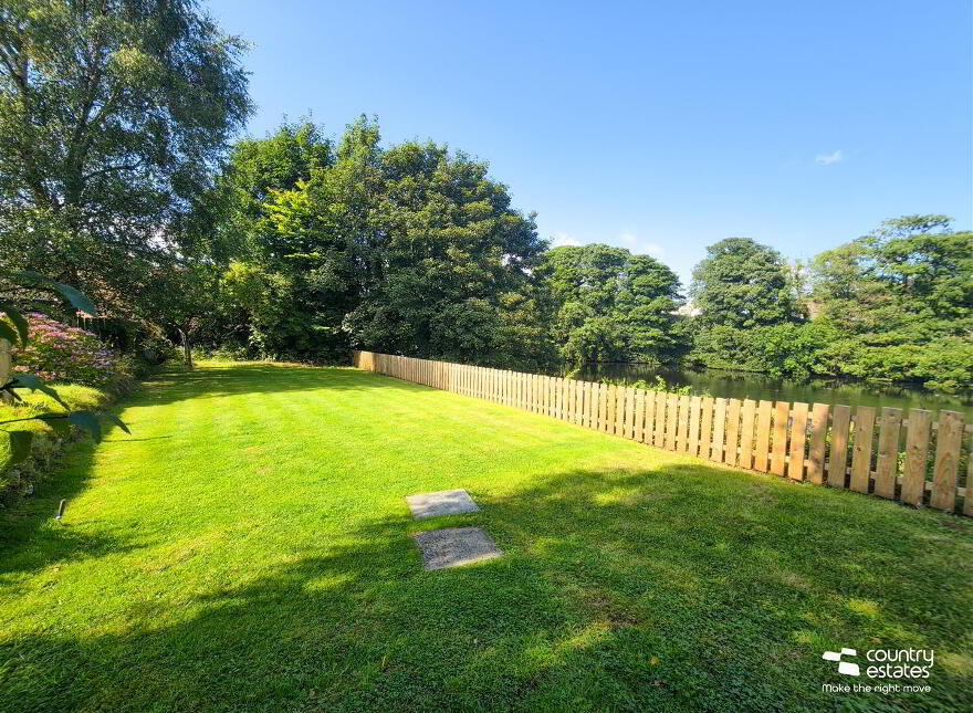 4 St. Patricks Gardens, Templepatrick, Ballyclare, BT39 0AD