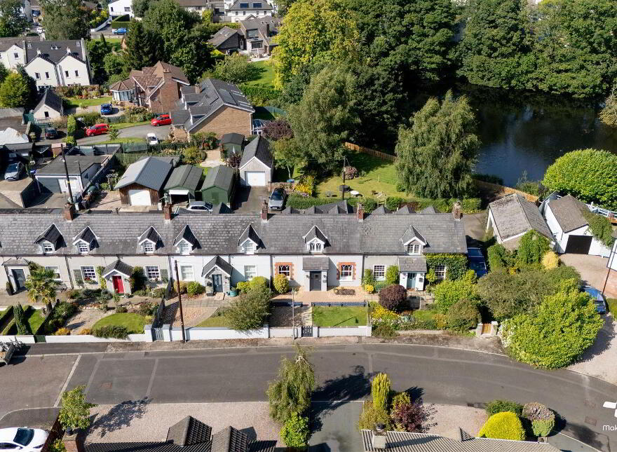 4 St. Patricks Gardens, Templepatrick, Ballyclare, BT39 0AD