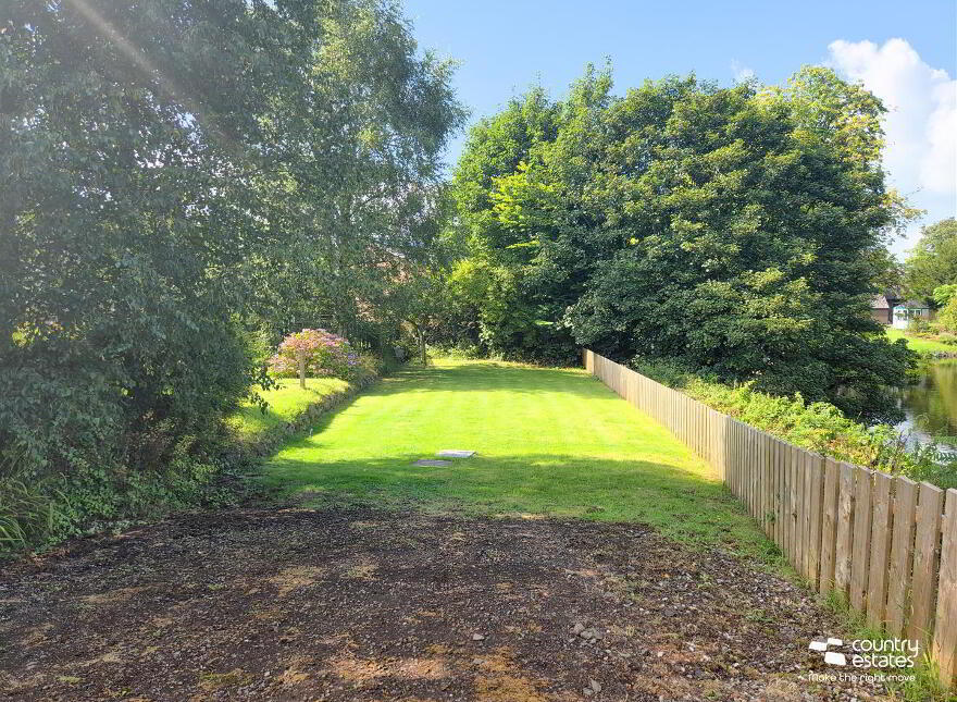 4 St. Patricks Gardens, Templepatrick, Ballyclare, BT39 0AD
