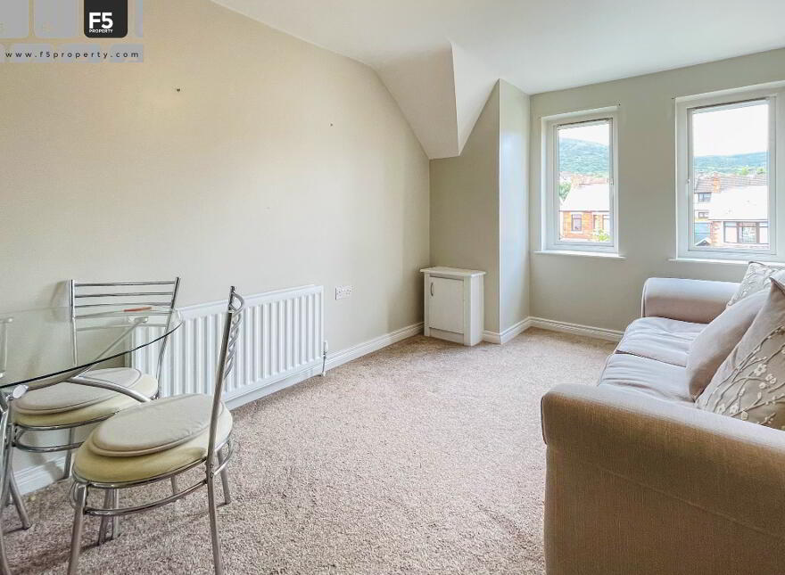14, 1 West Circular Close, The Vale, Belfast, BT13 3QF