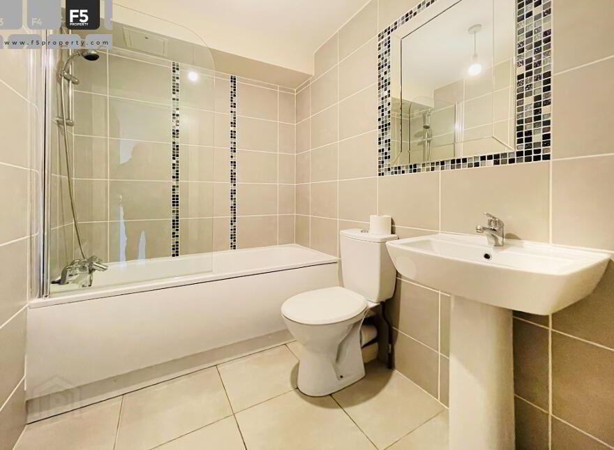14, 1 West Circular Close, The Vale, Belfast, BT13 3QF