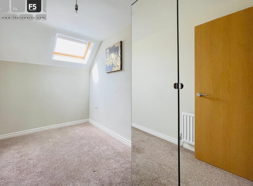 14, 1 West Circular Close, The Vale, Belfast, BT13 3QF