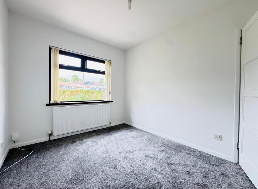 61 Carmeen Drive, Rathcoole, Newtownabbey, BT37 9DL