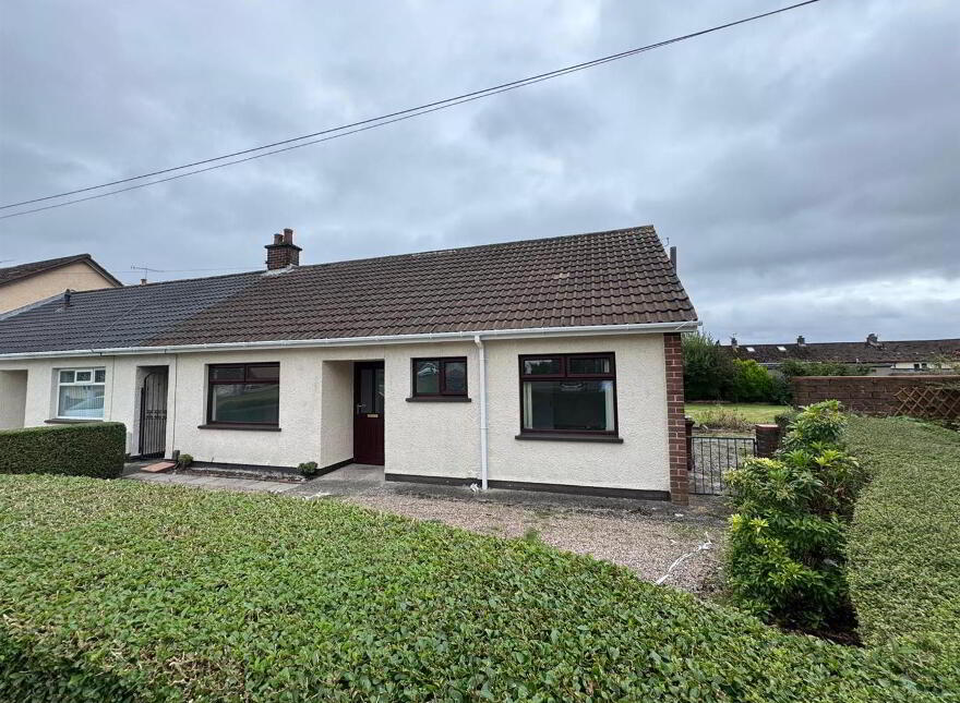 61 Carmeen Drive, Rathcoole, Newtownabbey, BT37 9DL