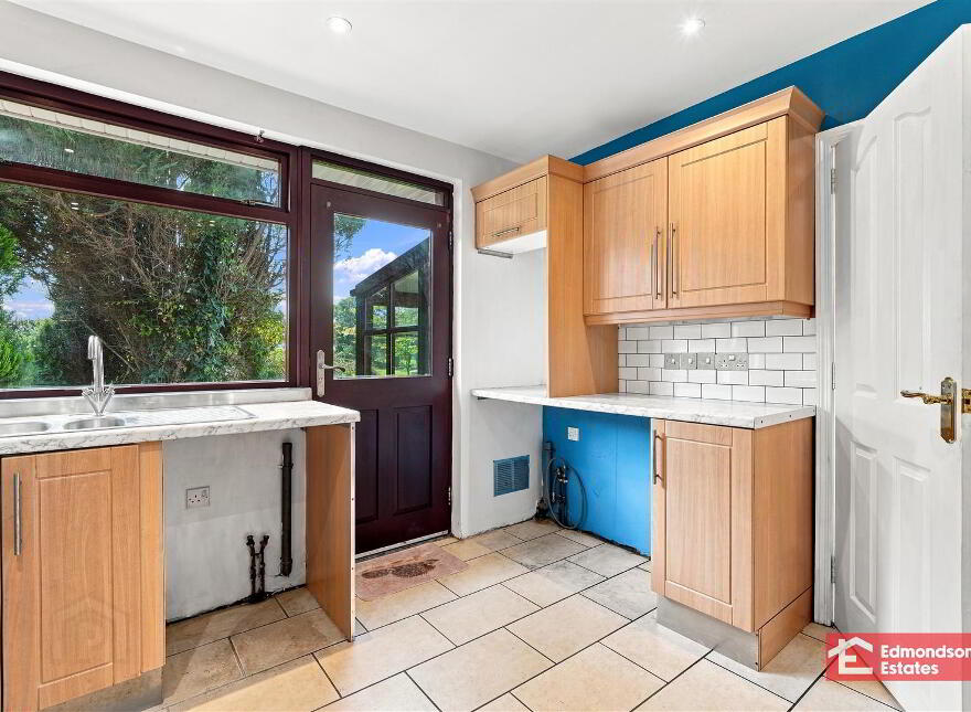 8 Bridge Park, Templepatrick, Ballyclare, BT39 0AE
