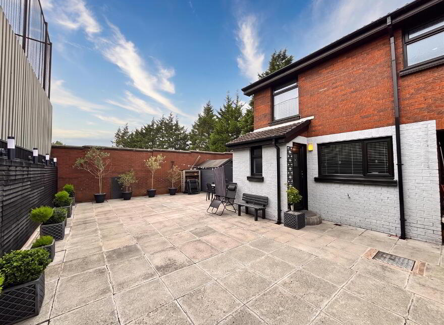 1 Rosapenna Street, Belfast, BT14 6GD