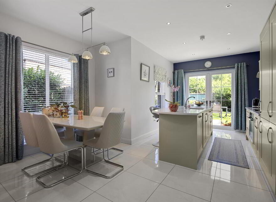 39 Moss Lane, Ballynahinch, BT24 8FE