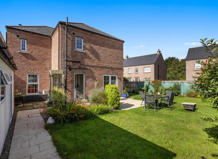 39 Moss Lane, Ballynahinch, BT24 8FE