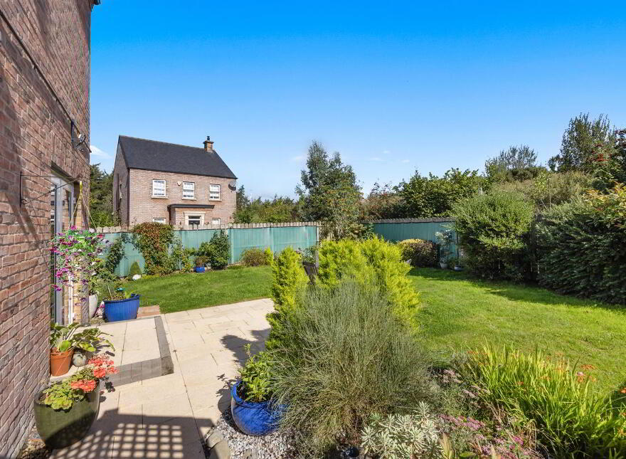 39 Moss Lane, Ballynahinch, BT24 8FE